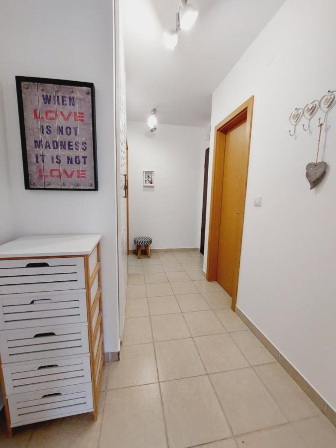 Aska Apartment Bar Eksteriør bilde